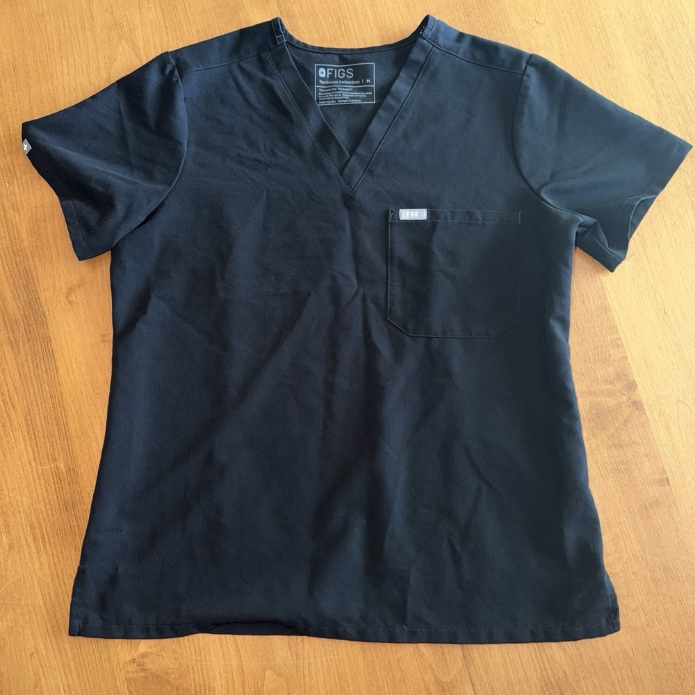 Figs Scrub Top Black Catarina Women's Medium With Front Pocket